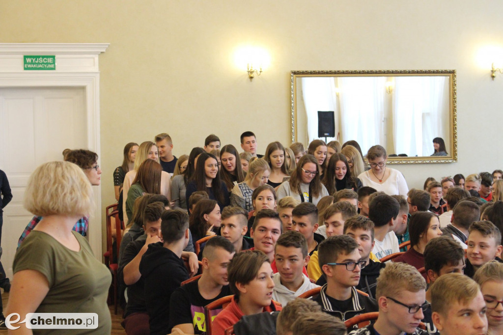 Otrzęsiny i ślubowanie klas pierwszych w ZS nr 2