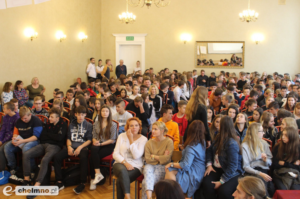 Otrzęsiny i ślubowanie klas pierwszych w ZS nr 2