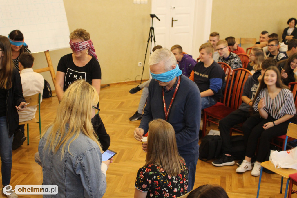 Otrzęsiny i ślubowanie klas pierwszych w ZS nr 2