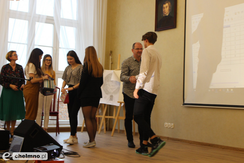 Otrzęsiny i ślubowanie klas pierwszych w ZS nr 2