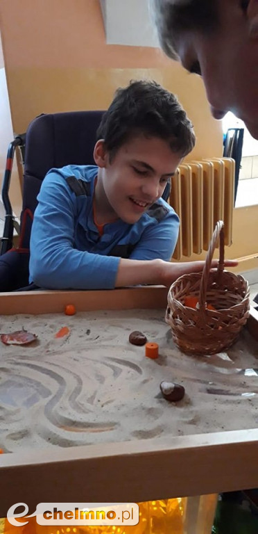 Co kryje w sobie jesień? Zajęcia na terenie DPS