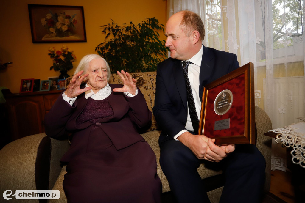 Eufemia Bolinowska setną stulatką z medalem Unitas Durat