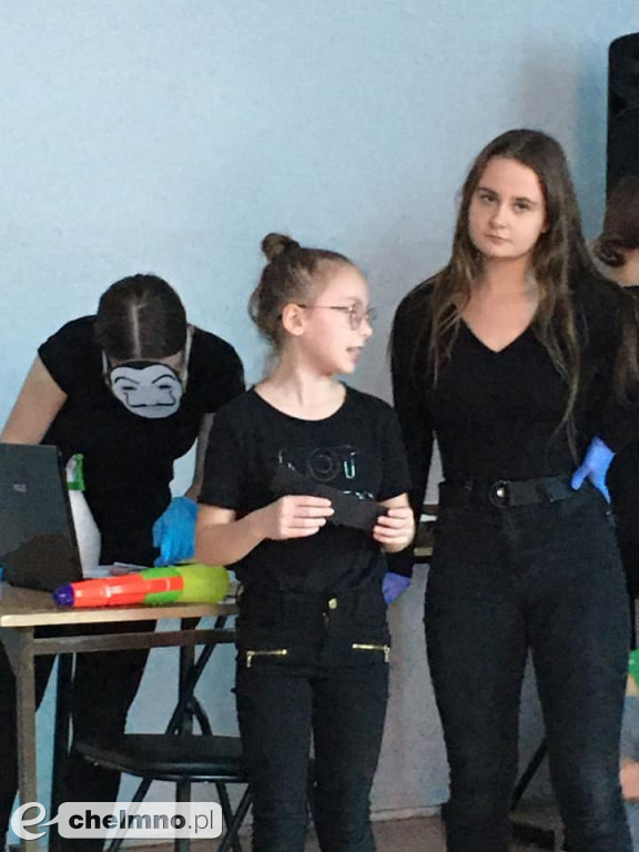 Otrzęsiny i malowanie na szkle w Katoliku