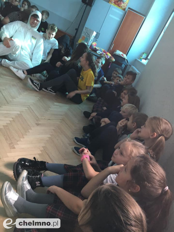 Otrzęsiny i malowanie na szkle w Katoliku