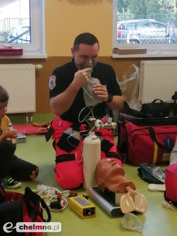 Sówki i Biedronki uczestniczyły w kursie Mały ratownik