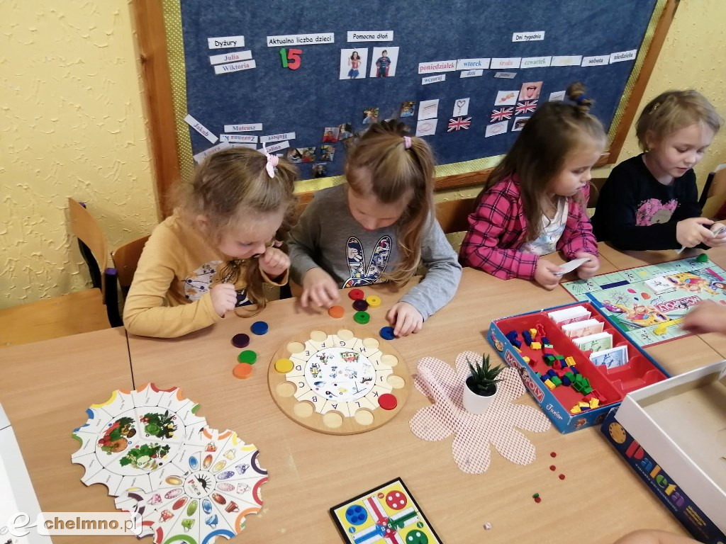 Sówki i Biedronki uczestniczyły w kursie Mały ratownik