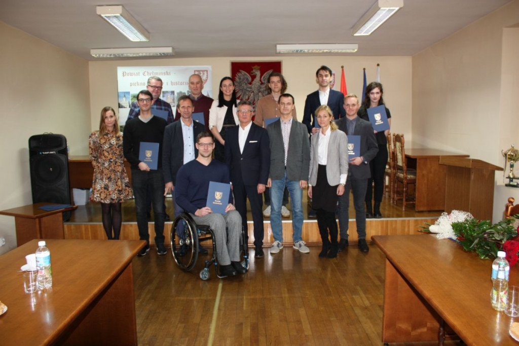 Wręczenie listów gratulacyjnych stypendystom