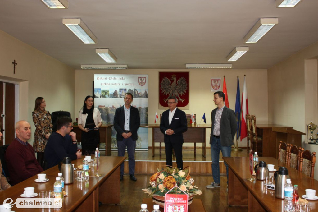 Wręczenie listów gratulacyjnych stypendystom