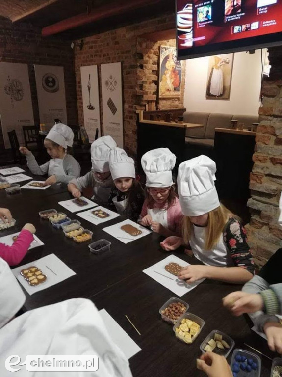 Wizyta uczniów Dwójki w Muzeum Czekolady
