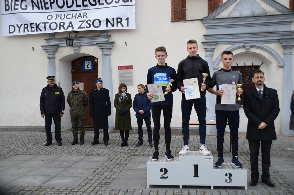 Tłumy uczestników na IV Biegu Niepodległości