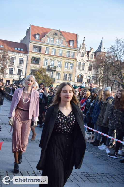 Tłumy uczestników na IV Biegu Niepodległości