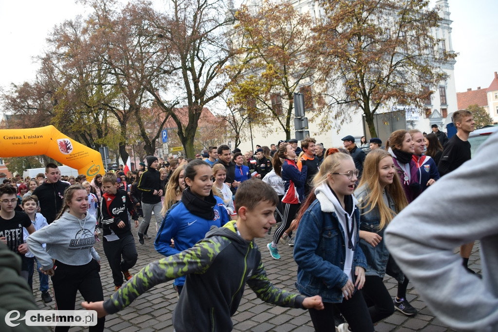 Tłumy uczestników na IV Biegu Niepodległości