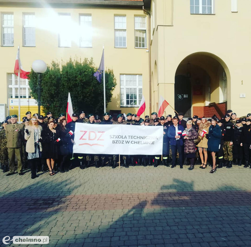 Patriotyczne odwiedziny młodzieży