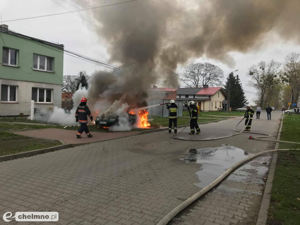 Płomienie widać było z daleka