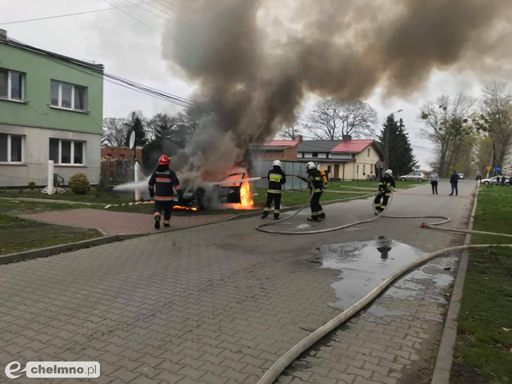 Płomienie widać było z daleka