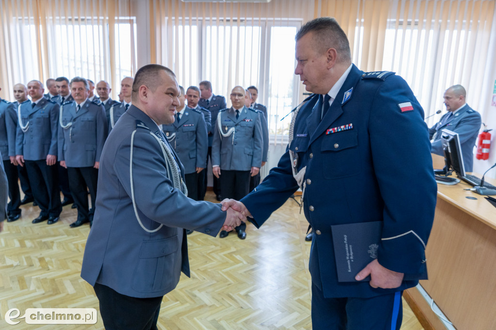 Marek Zacharek z KPP Chełmno awansowany do stopnia nadkomisarza