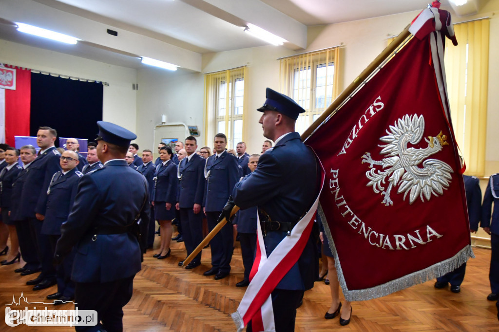 Awanse z okazji Święta Niepodległości w Służbie Więziennej