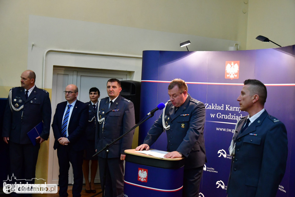 Awanse z okazji Święta Niepodległości w Służbie Więziennej