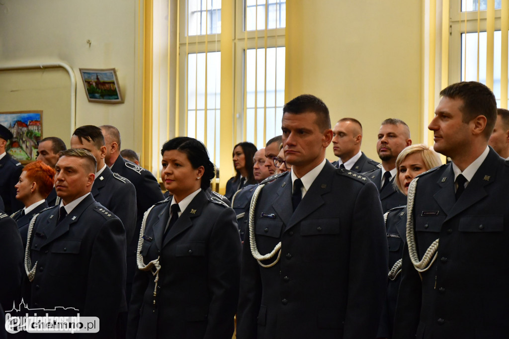 Awanse z okazji Święta Niepodległości w Służbie Więziennej