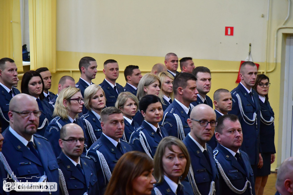 Awanse z okazji Święta Niepodległości w Służbie Więziennej