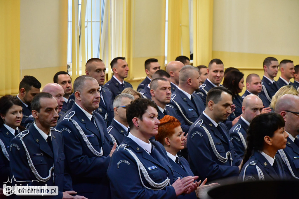 Awanse z okazji Święta Niepodległości w Służbie Więziennej