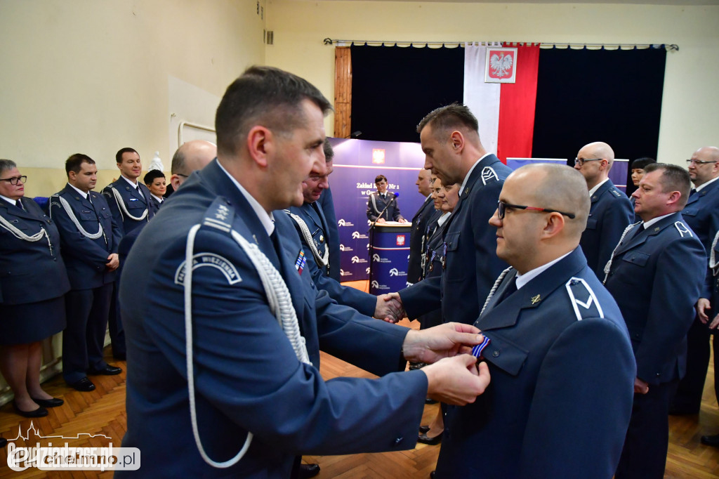 Awanse z okazji Święta Niepodległości w Służbie Więziennej