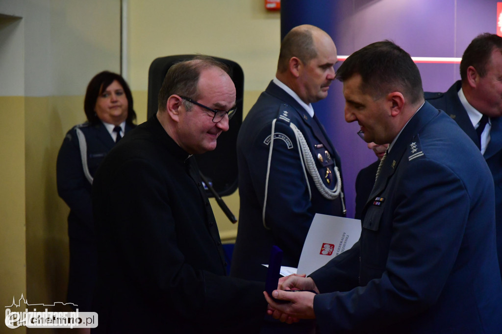 Awanse z okazji Święta Niepodległości w Służbie Więziennej