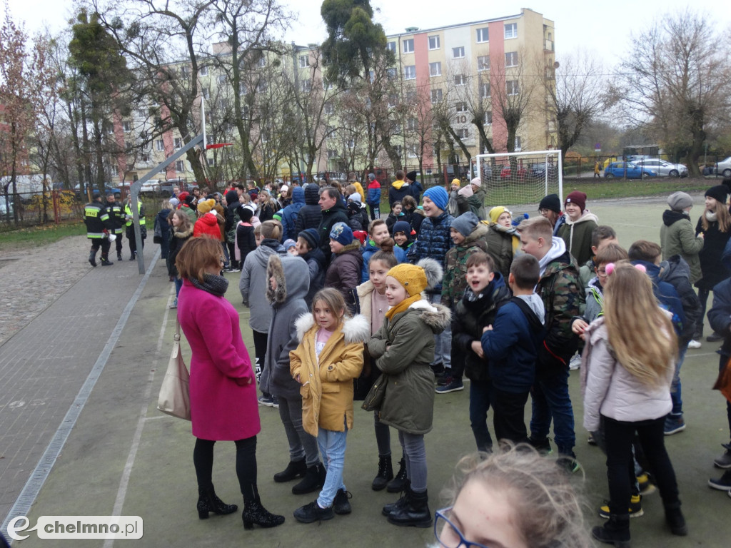 Ćwiczenia przeciwpożarowe w Czwórce