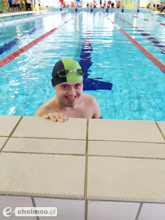 Wrócili z medalami z zawodów pływackich w Osielsku
