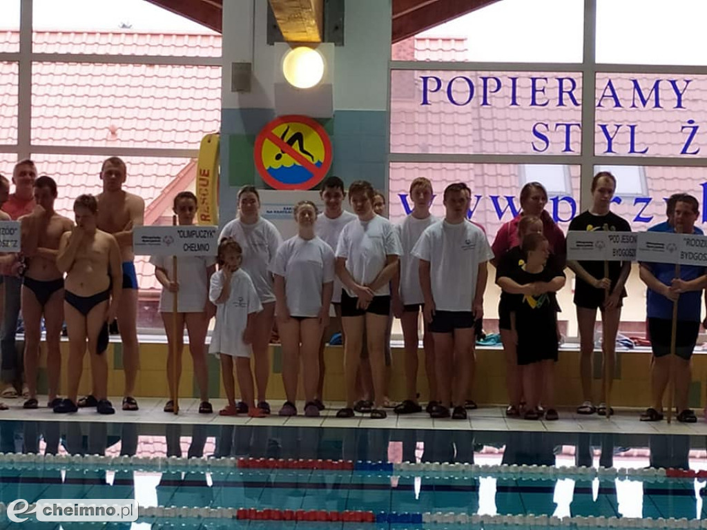 Wrócili z medalami z zawodów pływackich w Osielsku