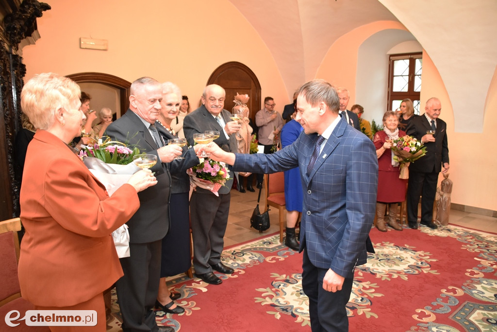 Medale Prezydenta RP z okazji Złotych Godów