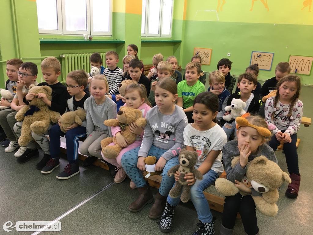 Szaleństwo z pluszowymi misiami w Czwórce
