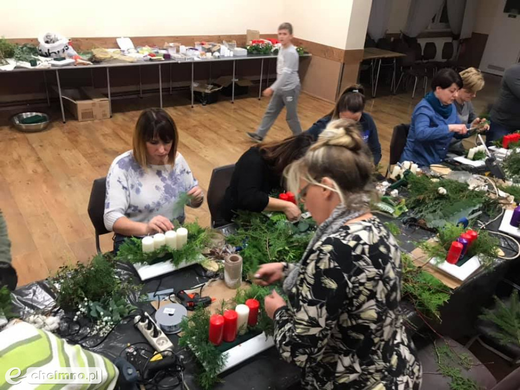 Przygotowali piękne stroiki adwentowe
