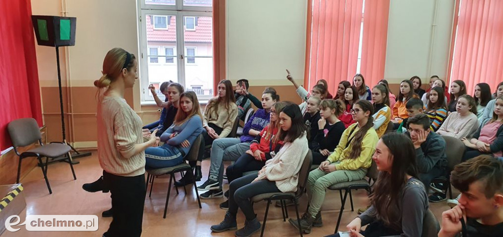 Spotkanie młodzieży z aktorką Urszulą Dębską