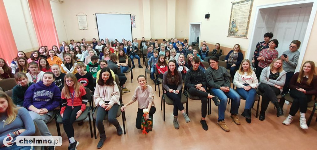 Spotkanie młodzieży z aktorką Urszulą Dębską