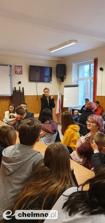 Spotkanie młodzieży z aktorką Urszulą Dębską