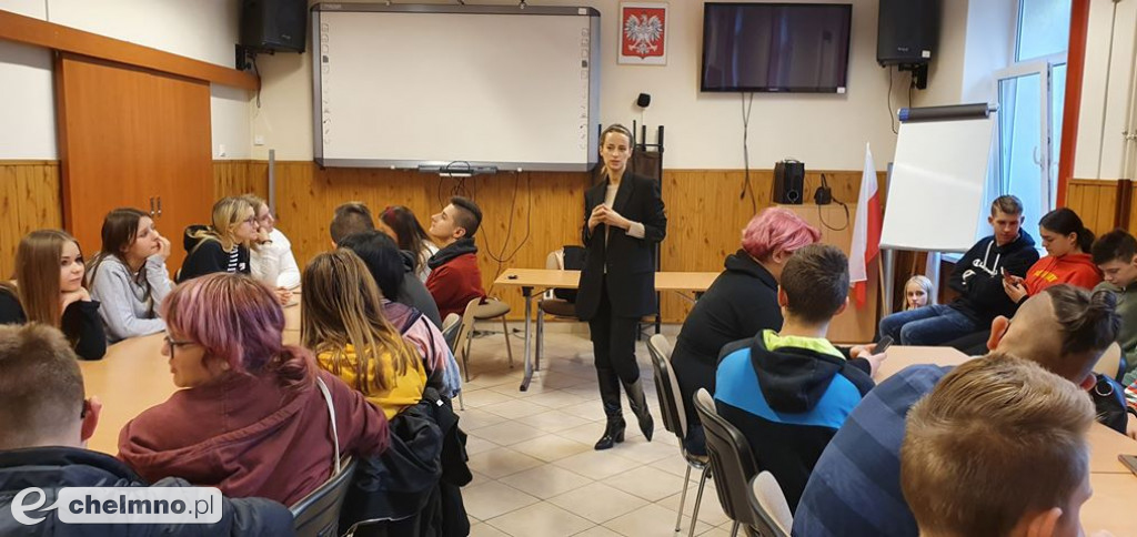 Spotkanie młodzieży z aktorką Urszulą Dębską