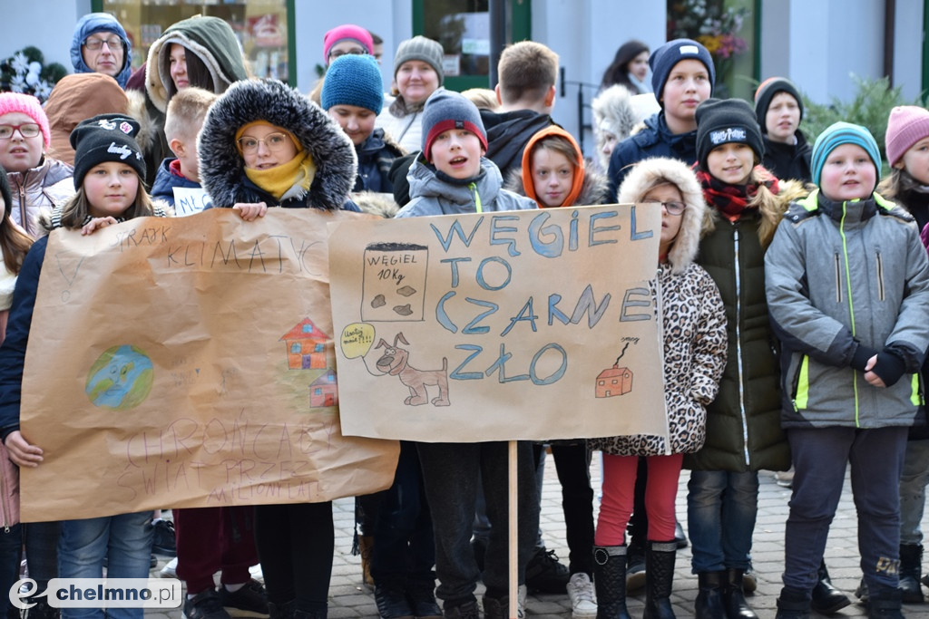 Tłumy uczniów na Młodzieżowym Strajku Klimatycznym