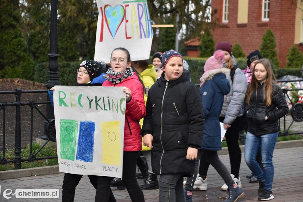 Tłumy uczniów na Młodzieżowym Strajku Klimatycznym