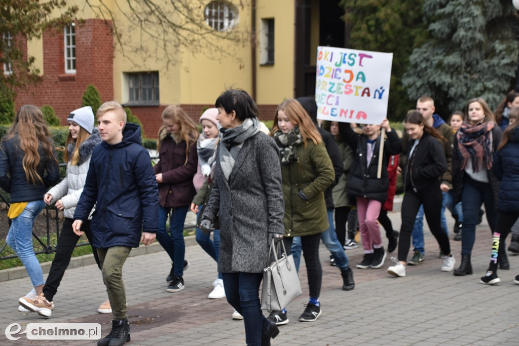 Tłumy uczniów na Młodzieżowym Strajku Klimatycznym