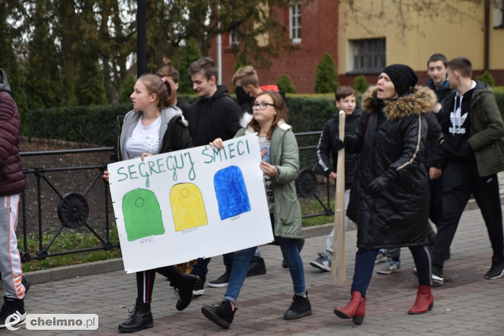 Tłumy uczniów na Młodzieżowym Strajku Klimatycznym