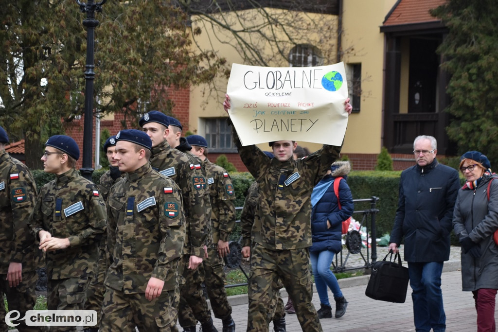 Tłumy uczniów na Młodzieżowym Strajku Klimatycznym