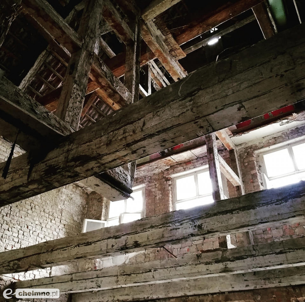 Kamienica przy ul. Grudziądzkiej 36 intensywnie remontowana