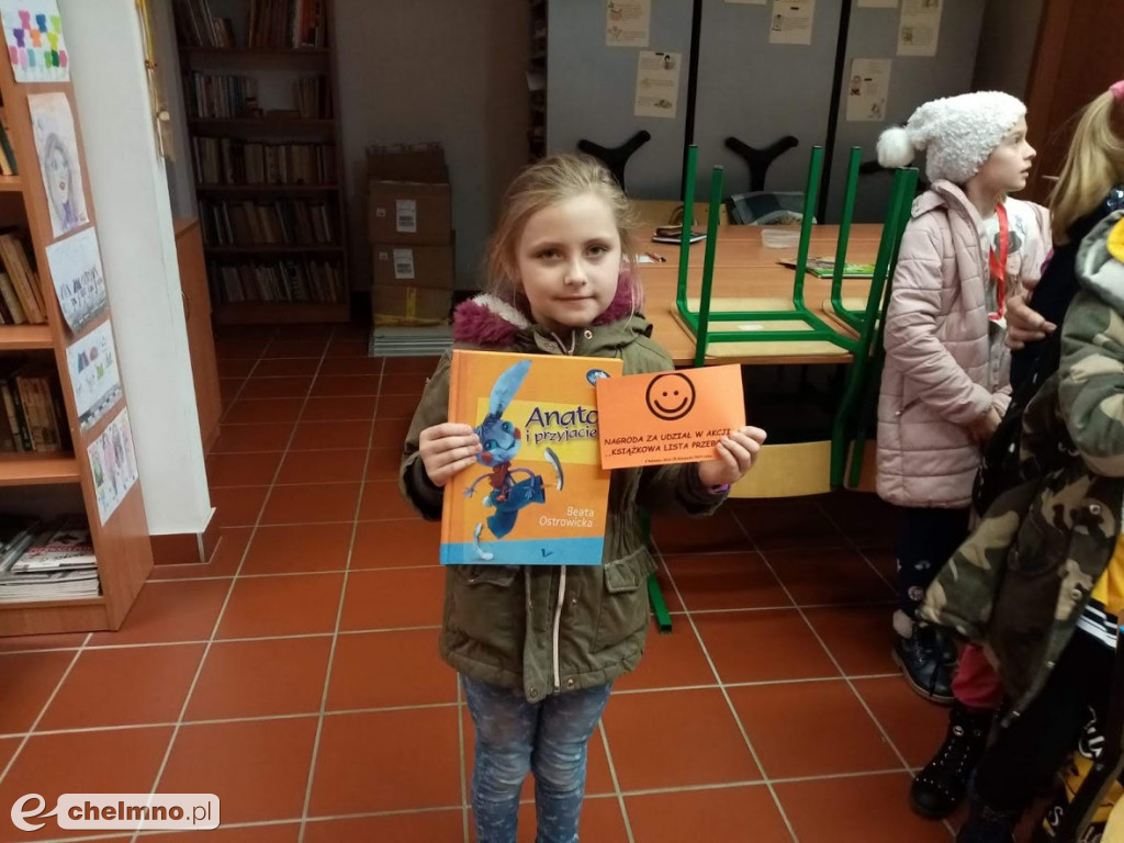 Biblioteczne konkursy i akcje oraz chemia w kuchni