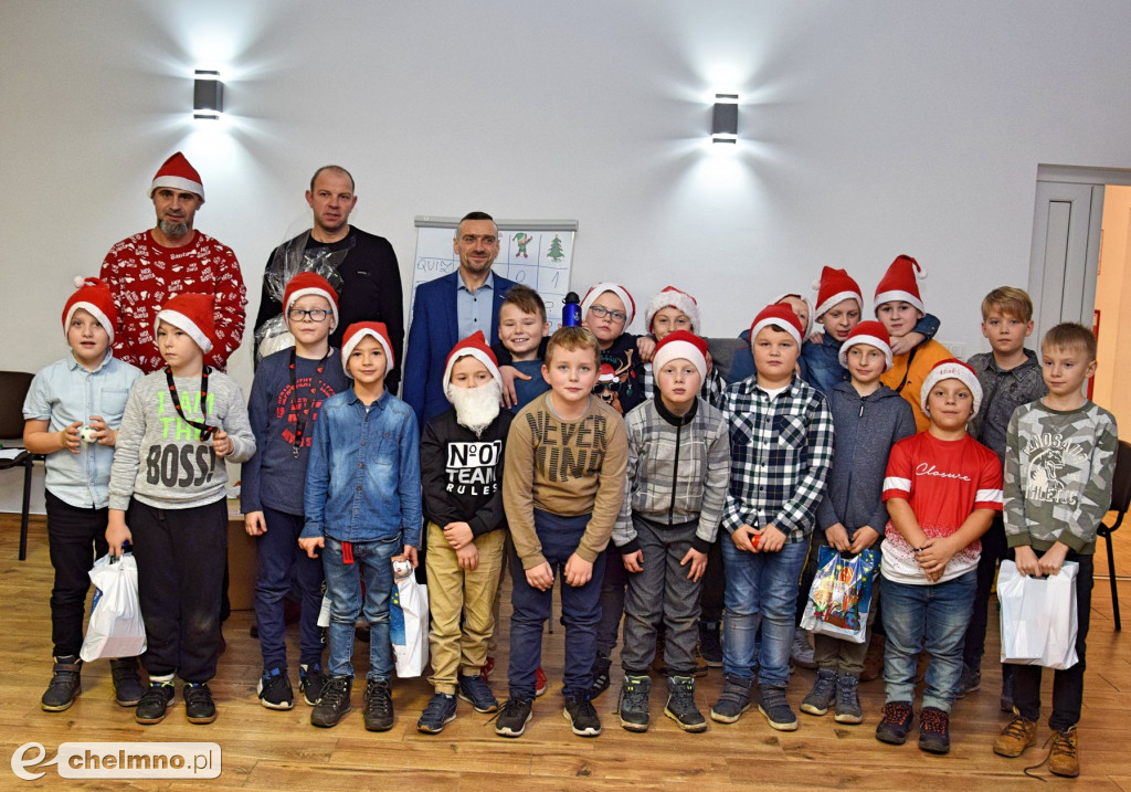 Impreza Mikołajkowa Przedszkola UKS Szkółka Piłkarska