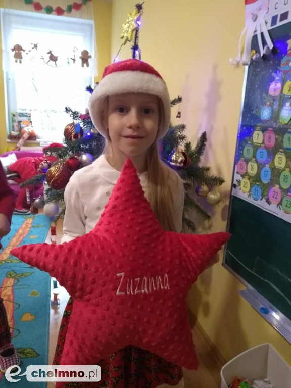 Brzdące z uśmiechami oczekiwały Mikołaja