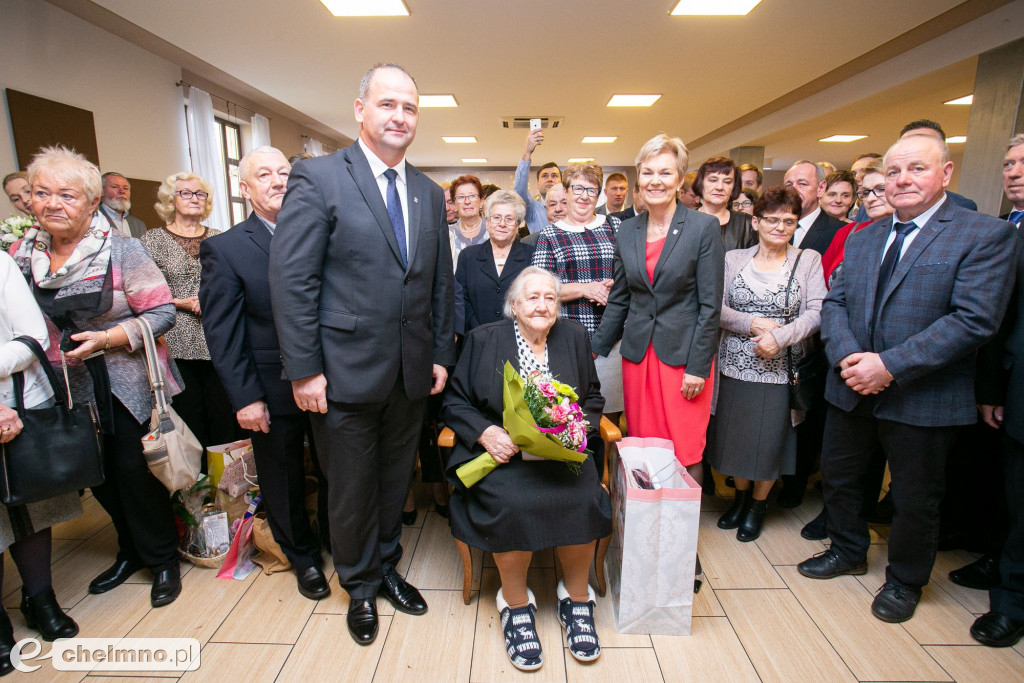 Medale Unitas Durat dla stuletnich mieszkanek regionu