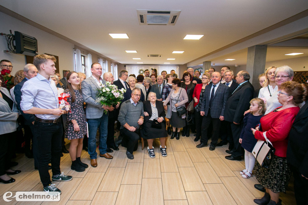 Medale Unitas Durat dla stuletnich mieszkanek regionu