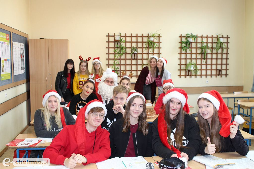 Fotorelacja z piątkowych Mikołajek w ZS nr 2