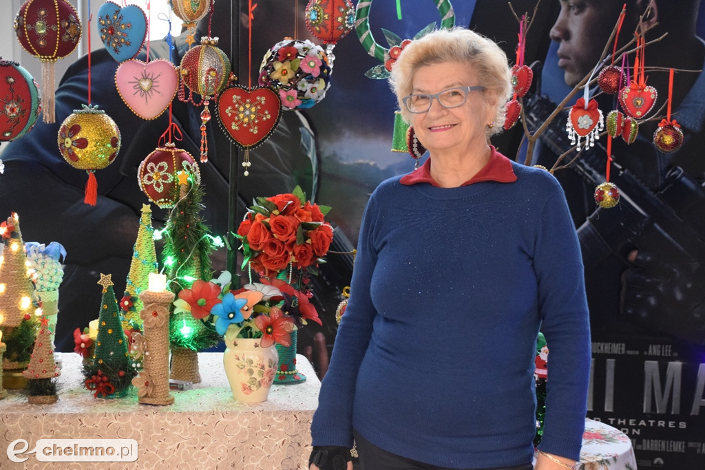 Seniorzy zaprezentowali swoje prace na wystawie w Rondzie